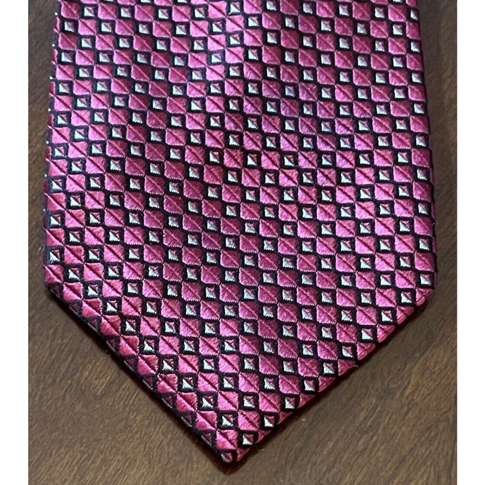 English Laundry Red 100% Silk Men’s Neck Tie Made In China
